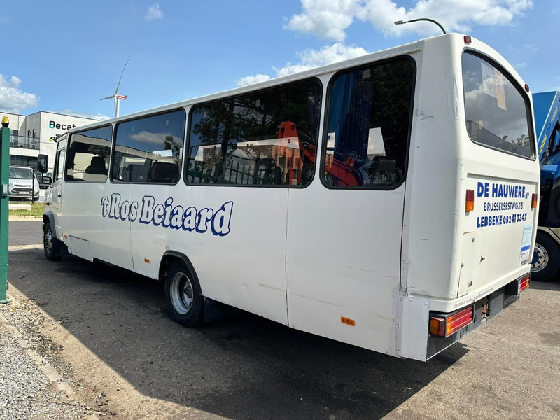 Mercedes-Benz 814 - 38 PLACES - WHEELCHAIR LIFT - ROLSTOEL LIFT - ASCENSCEUR FAUTEUIL ROULANT - MANUAL - AIR SUSPENSION - Autocar: foto 4 Mercedes-Benz 814 - 38 PLACES - WHEELCHAIR LIFT - ROLSTOEL LIFT - ASCENSCEUR FAUTEUIL ROULANT - MANUAL - AIR SUSPENSION - Autocar: foto 4