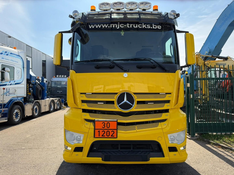 Mercedes-Benz ANTOS 2632 6x2 FUEL TANKER 16.000L - 4 COMP - DIESEL / PETROL - RETARDER - EURO 6 - LIFT / STEERING AXLE - *FULL AIR* - BE TRUCK - Camión cisterna: foto 2 Mercedes-Benz ANTOS 2632 6x2 FUEL TANKER 16.000L - 4 COMP - DIESEL / PETROL - RETARDER - EURO 6 - LIFT / STEERING AXLE - *FULL AIR* - BE TRUCK - Camión cisterna: foto 2