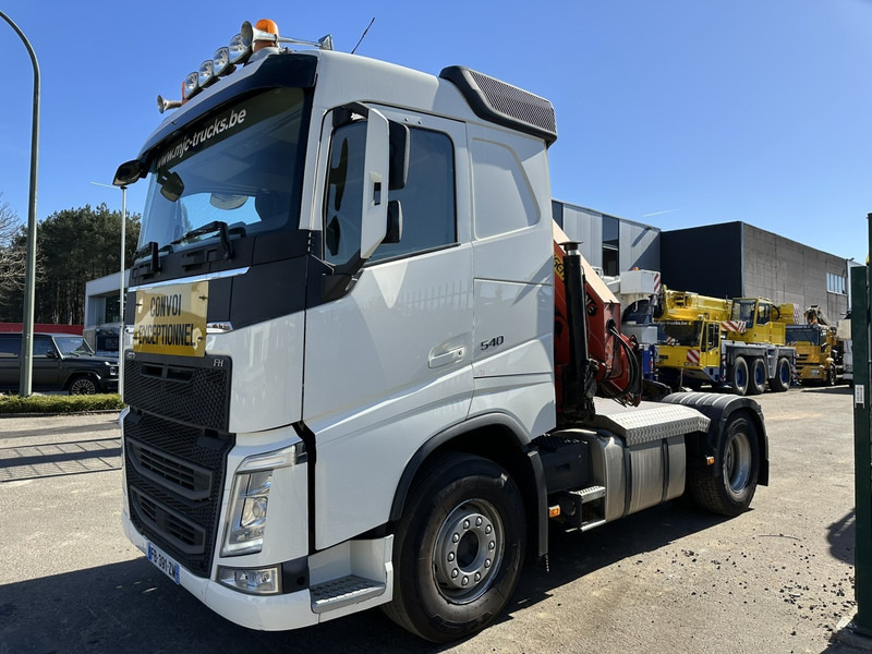 Volvo FH 540 TRACTOR + CRANE PK 18500 + RADIO - *449.000km* - EURO 6 - COC - 4 STABS - Camión grúa: foto 5 Volvo FH 540 TRACTOR + CRANE PK 18500 + RADIO - *449.000km* - EURO 6 - COC - 4 STABS - Camión grúa: foto 5