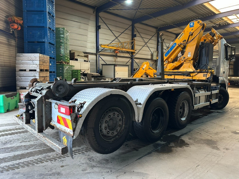 Volvo FH12-420 8x4 HOOKLIFT AJK + CRANE EFFER 250 - 3S - RADIO - TRIDEM LIFT + STEERING AXLE - I SHIFT - BE TRUCK - Camión multibasculante, Camión grúa: foto 5 Volvo FH12-420 8x4 HOOKLIFT AJK + CRANE EFFER 250 - 3S - RADIO - TRIDEM LIFT + STEERING AXLE - I SHIFT - BE TRUCK - Camión multibasculante, Camión grúa: foto 5