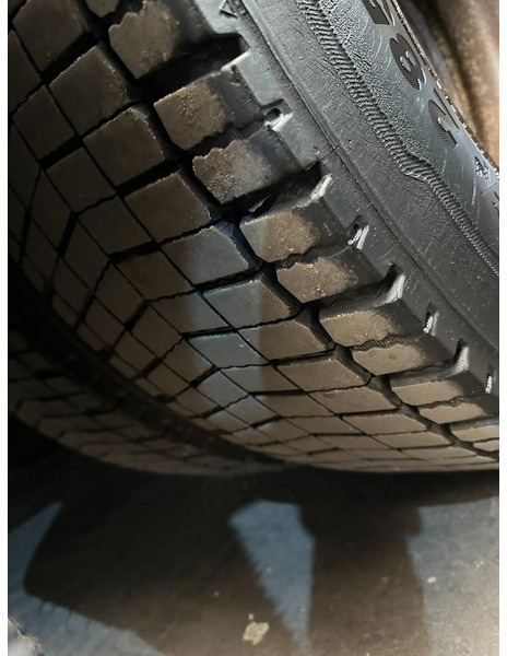 Camión frigorífico Volvo FL 240 - 16T FRIGO CARRIER SUPRA 750 Mt - BI-TEMPERATURE - EURO 5 - A/C - BELGIAN TRUCK: foto 14