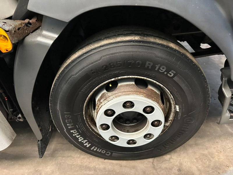 Camión frigorífico Volvo FL 240 - 16T FRIGO CARRIER SUPRA 750 Mt - BI-TEMPERATURE - EURO 5 - A/C - BELGIAN TRUCK: foto 18