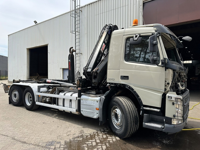 Volvo FM 370 6x2 HOOKLIFT 21T + CRANE HIAB 144 E-4 HIDUO - ENGINE / GEARBOX OK - CHASSIS OK - RUNNING + DRIVING - BE TRUCK - Camión multibasculante, Camión grúa: foto 1 Volvo FM 370 6x2 HOOKLIFT 21T + CRANE HIAB 144 E-4 HIDUO - ENGINE / GEARBOX OK - CHASSIS OK - RUNNING + DRIVING - BE TRUCK - Camión multibasculante, Camión grúa: foto 1