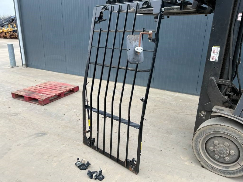 Cat 312D / 315D / 319D / 320D / 324D / 329D / 330D / 3 - Cabina e interior para Maquinaria de construcción: foto 3 Cat 312D / 315D / 319D / 320D / 324D / 329D / 330D / 3 - Cabina e interior para Maquinaria de construcción: foto 3