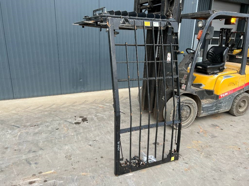 Cat 313E / 320F / 323E / 325F / 329E / 330F / 336E / 3 - Cabina e interior para Maquinaria de construcción: foto 2 Cat 313E / 320F / 323E / 325F / 329E / 330F / 336E / 3 - Cabina e interior para Maquinaria de construcción: foto 2