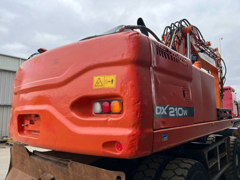 Excavadora de ruedas Doosan DX210W: foto 14