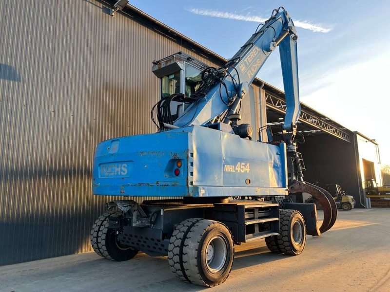 Fuchs MHL454 - Manipulador de materiales: foto 4 Fuchs MHL454 - Manipulador de materiales: foto 4