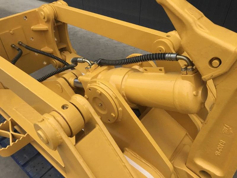 Komatsu D65 - Implemento para Maquinaria de construcción: foto 4 Komatsu D65 - Implemento para Maquinaria de construcción: foto 4