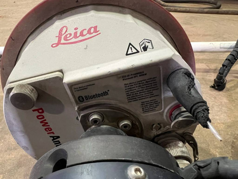 Implemento para Maquinaria de construcción Leica MNS1250 GG GPS / CGA60: foto 15