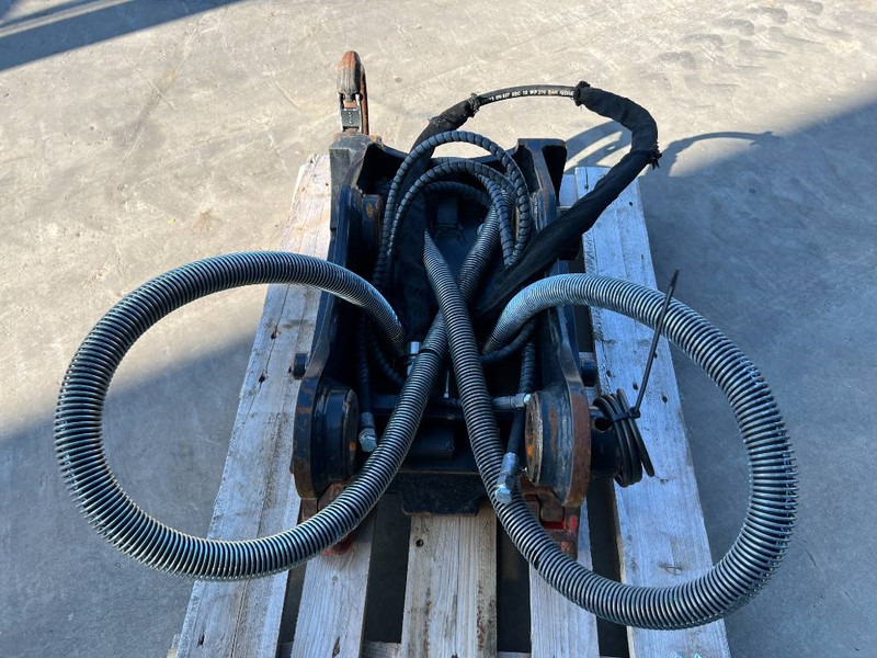 OilQuick OQ65 - 311F / 313F / 315F - Acoplamiento rápido para Maquinaria de construcción: foto 5 OilQuick OQ65 - 311F / 313F / 315F - Acoplamiento rápido para Maquinaria de construcción: foto 5