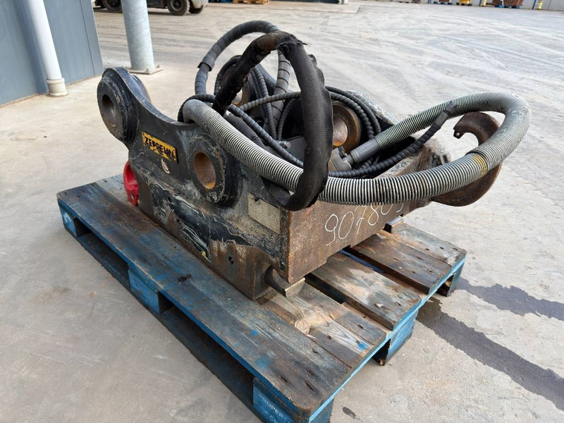 OilQuick OQ80 - 336F - Acoplamiento rápido para Maquinaria de construcción: foto 3 OilQuick OQ80 - 336F - Acoplamiento rápido para Maquinaria de construcción: foto 3