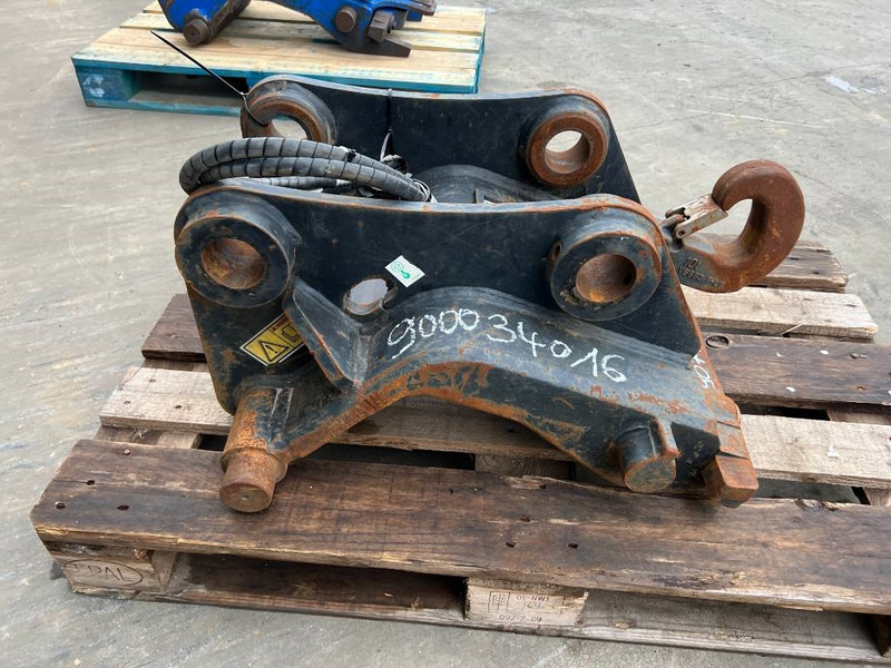 Verachtert CW20 - 312 / 311F / 313F / 315F - Acoplamiento rápido para Maquinaria de construcción: foto 4 Verachtert CW20 - 312 / 311F / 313F / 315F - Acoplamiento rápido para Maquinaria de construcción: foto 4