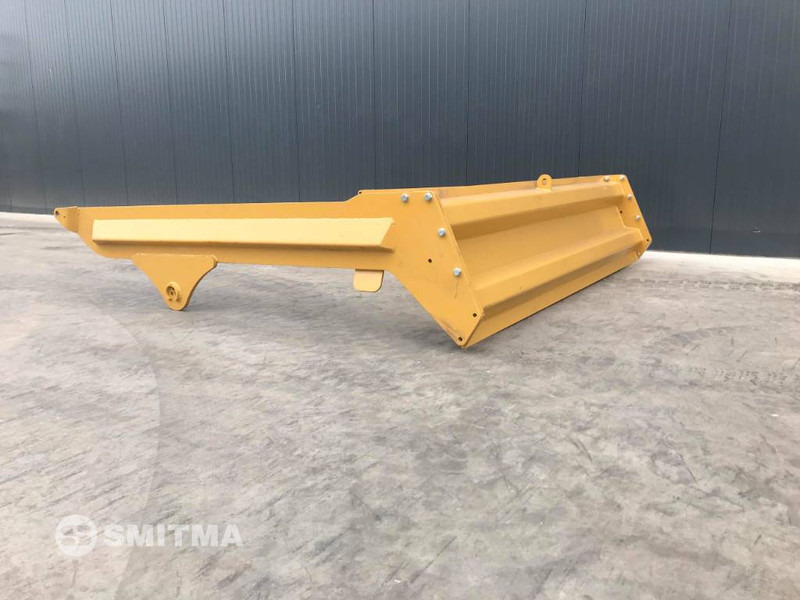 Volvo A30G - Trampilla elevadora para Maquinaria de construcción: foto 2 Volvo A30G - Trampilla elevadora para Maquinaria de construcción: foto 2