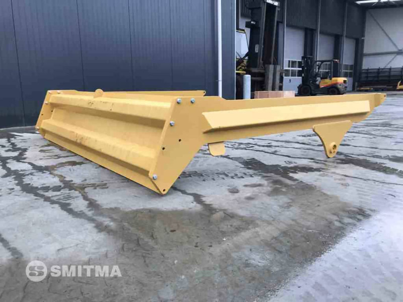 Volvo A35D - Trampilla elevadora para Maquinaria de construcción: foto 4 Volvo A35D - Trampilla elevadora para Maquinaria de construcción: foto 4