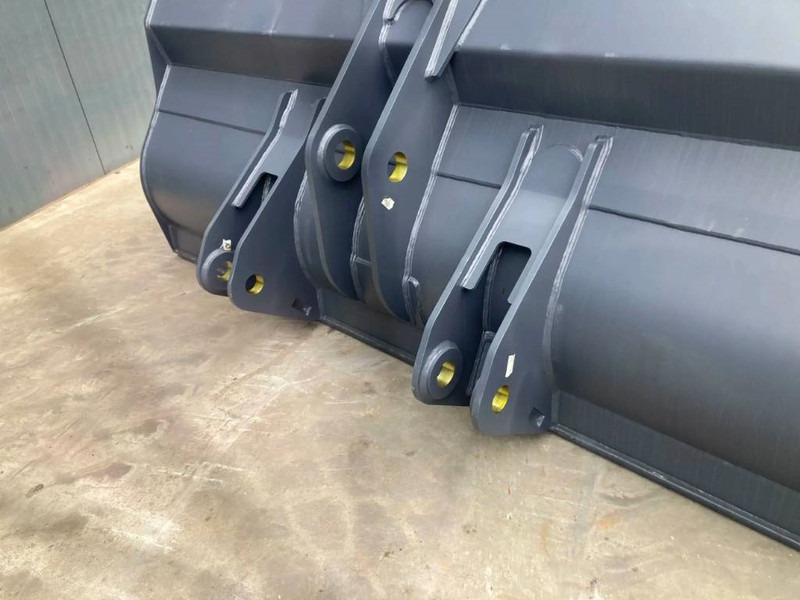 Volvo L120E - Cazo para Maquinaria de construcción: foto 4 Volvo L120E - Cazo para Maquinaria de construcción: foto 4