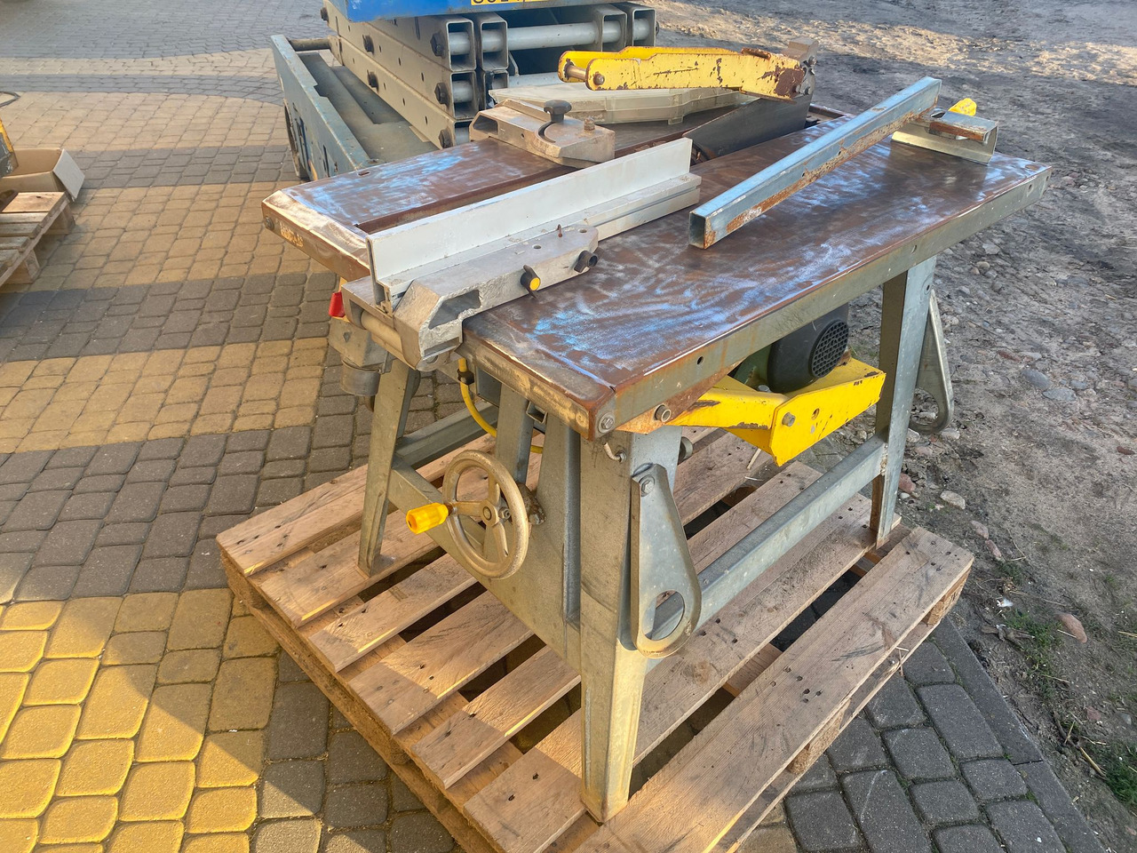 Máquina para madera AVOLA ZBV 450 z regulacją cięcia (5,2 kW): foto 1