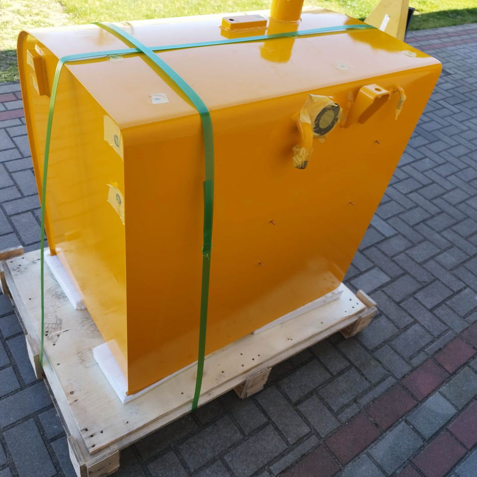 JCB 335/A8209 - Depósito de combustible para Maquinaria de construcción: foto 5 JCB 335/A8209 - Depósito de combustible para Maquinaria de construcción: foto 5