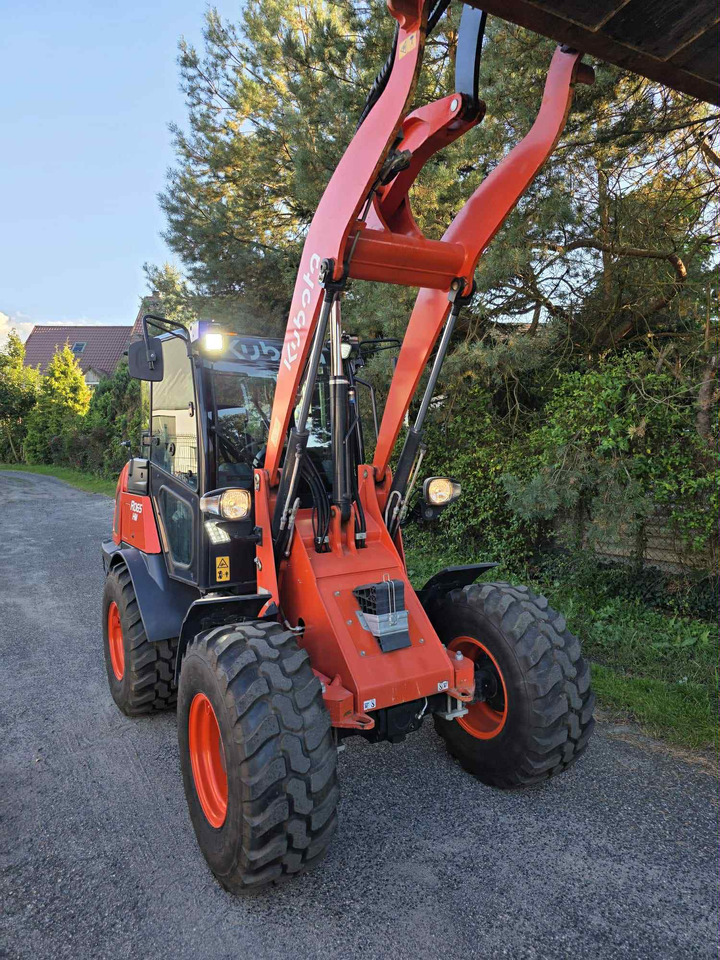 Kubota R065 HW - Cargadora articulada: foto 2 Kubota R065 HW - Cargadora articulada: foto 2