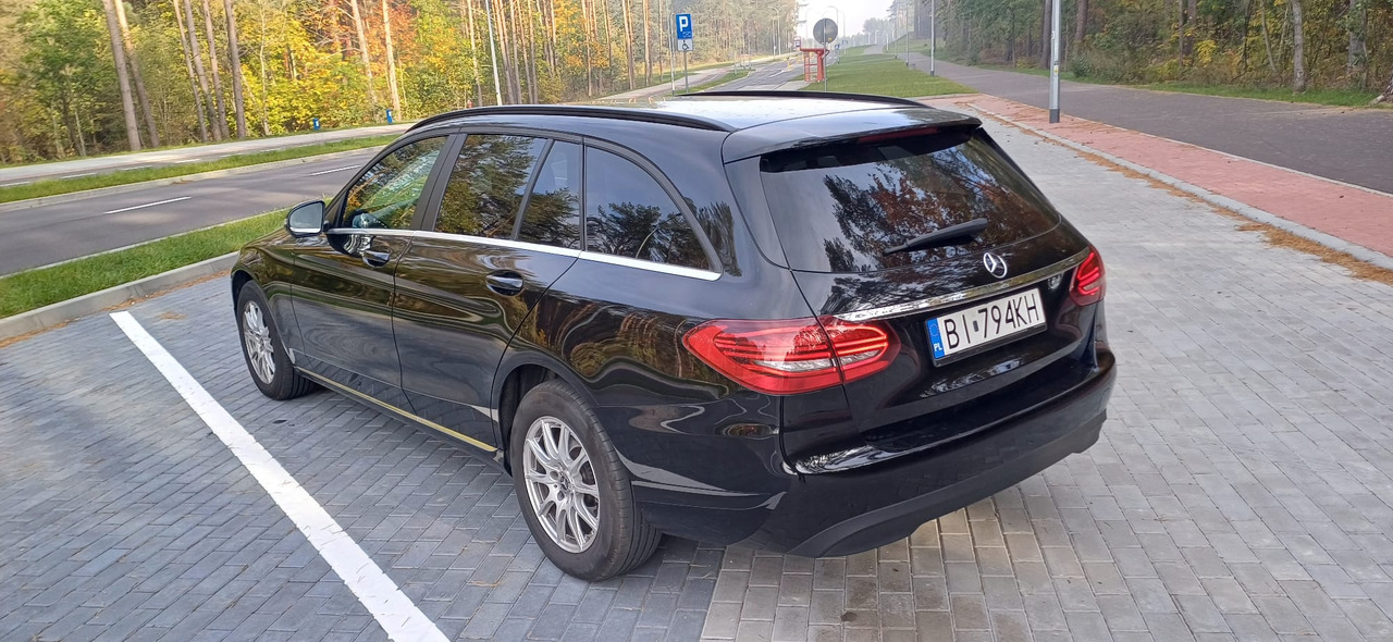 MERCEDES-BENZ C 200 D (W205) - Coche: foto 5 MERCEDES-BENZ C 200 D (W205) - Coche: foto 5