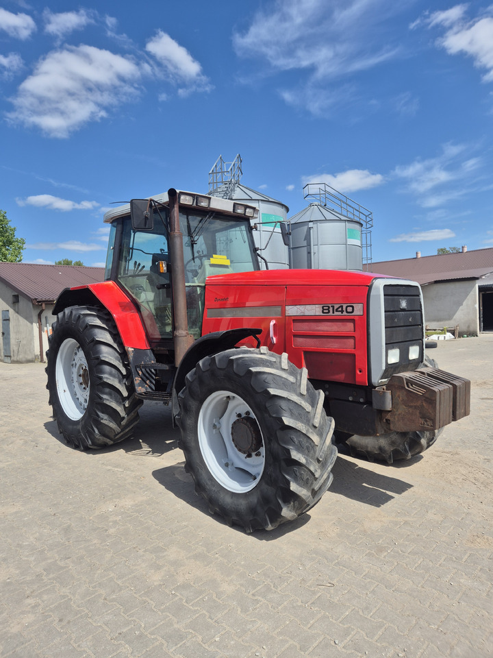 Massey Ferguson - Tractor: foto 1 Massey Ferguson - Tractor: foto 1