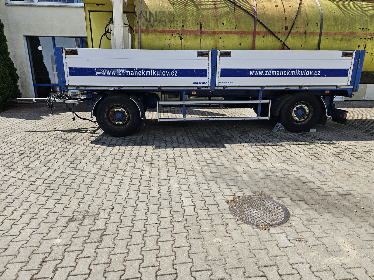 PV18 - Remolque de coche: foto 1 PV18 - Remolque de coche: foto 1