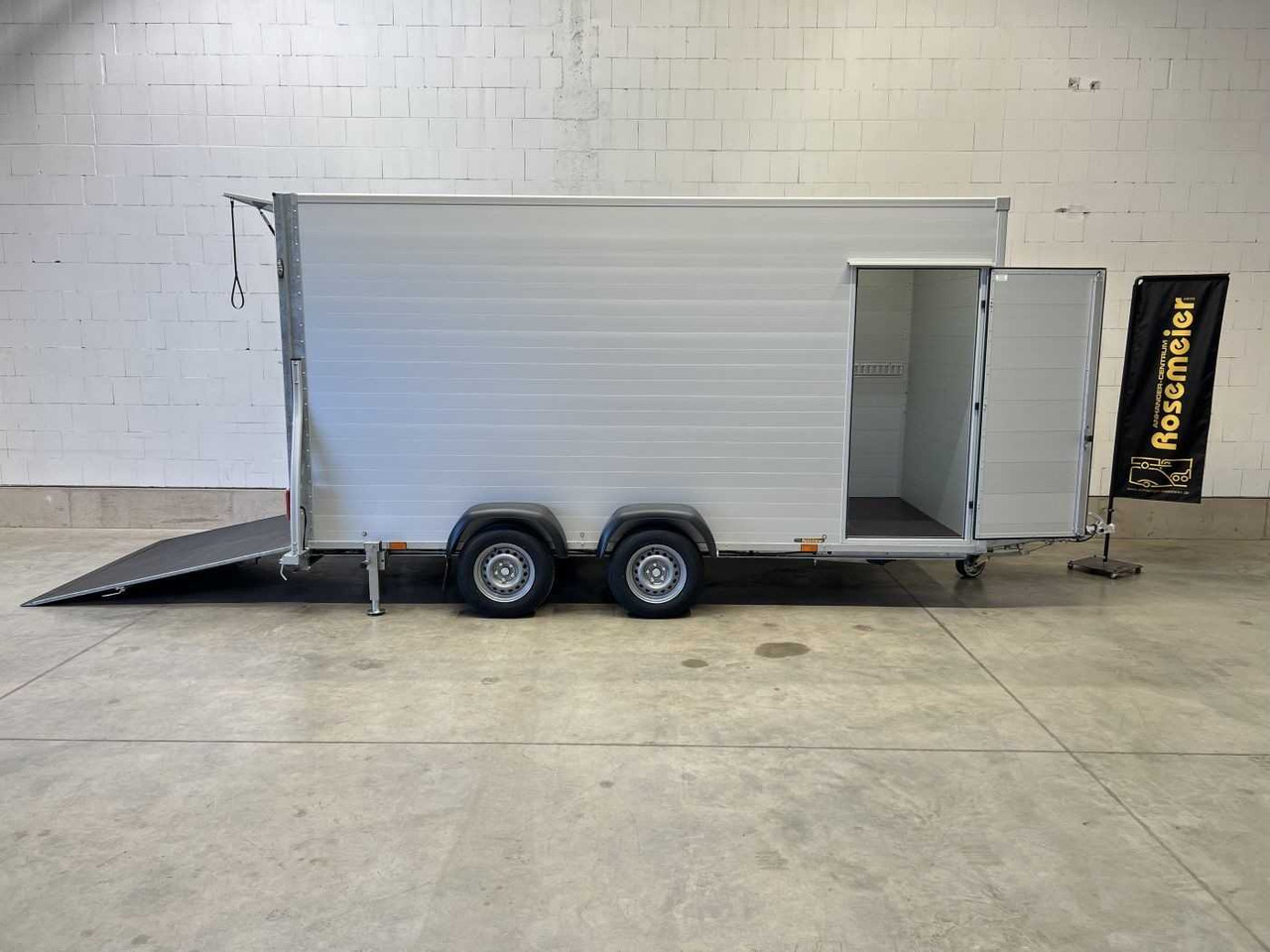 G270 Kofferanhänger Sirius - Remolque caja cerrada: foto 1 G270 Kofferanhänger Sirius - Remolque caja cerrada: foto 1