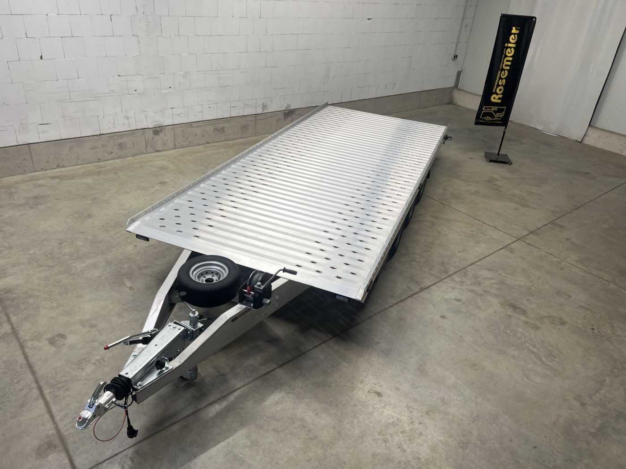 GROMEX L3-3500-5.2 Autotransporter - Remolque portavehículos: foto 3 GROMEX L3-3500-5.2 Autotransporter - Remolque portavehículos: foto 3