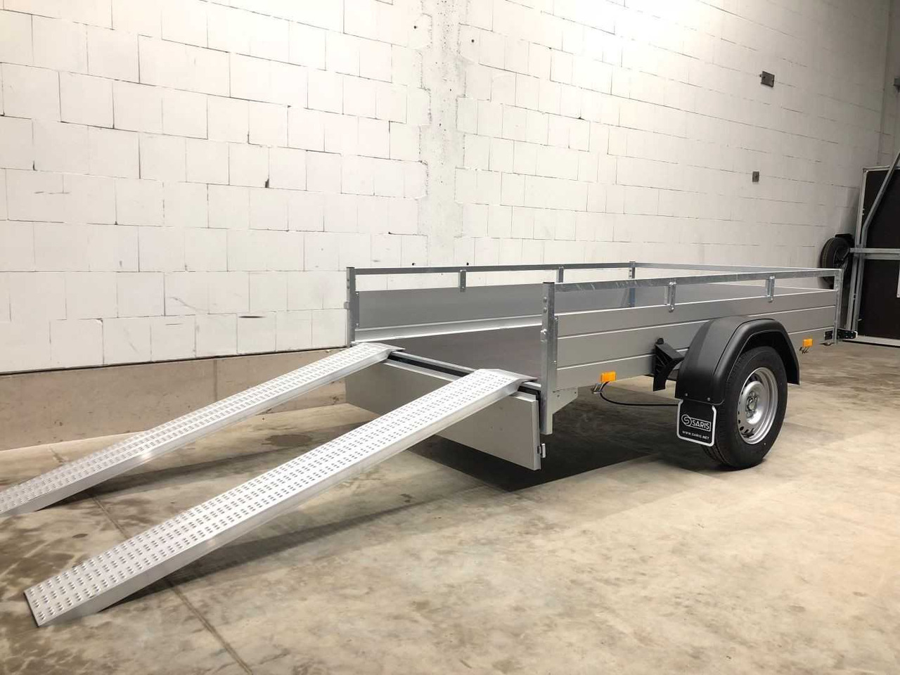 SARIS McAlu Pro 255 153 1500 1 Rampe Kastenanhänger ge - Remolque de coche: foto 3 SARIS McAlu Pro 255 153 1500 1 Rampe Kastenanhänger ge - Remolque de coche: foto 3