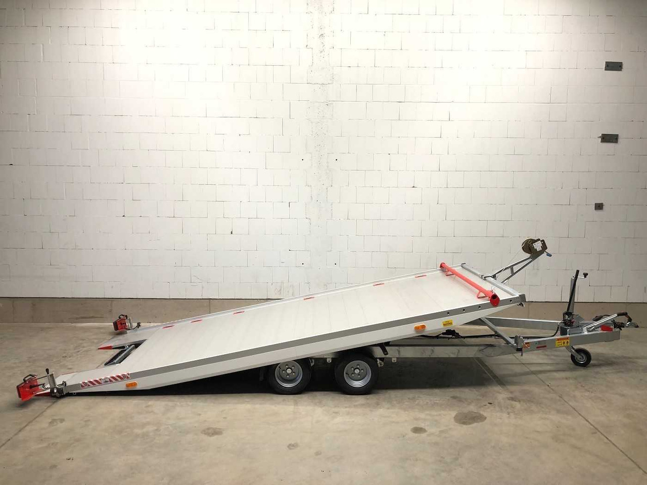 VEZEKO Imola 27.43 Autotransporter - Remolque portavehículos: foto 5 VEZEKO Imola 27.43 Autotransporter - Remolque portavehículos: foto 5