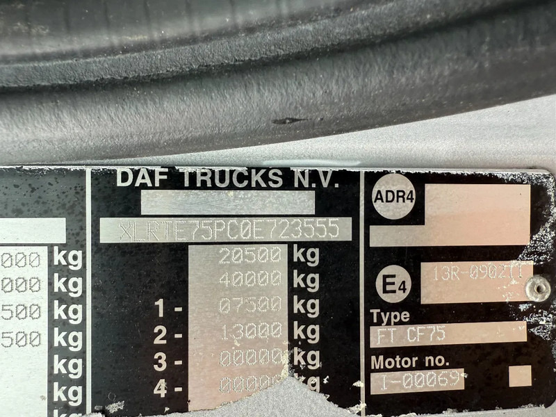 Cabeza tractora DAF CF 75 CF75-250 EURO5 - DAG CABINE MET RUIT- IDEAAL ALS RANGEERTREKKER-LAGE KM STAND!!!!!!: foto 12