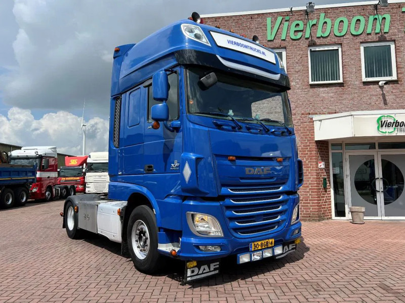 DAF XF 440 SUPER SPACECAB 2 TANKS TOPCONDTION HOLLAND TRUCK EURO6!!! - Cabeza tractora: foto 1 DAF XF 440 SUPER SPACECAB 2 TANKS TOPCONDTION HOLLAND TRUCK EURO6!!! - Cabeza tractora: foto 1