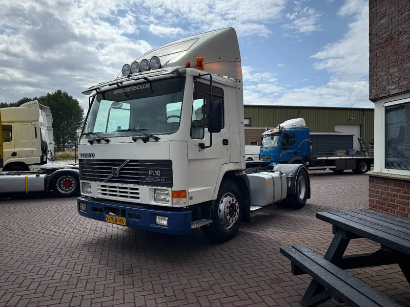 Volvo FL 10.320 FL10.320 4X2 Tractor / Airconditioning / Original Holland Truck / Top condition - Cabeza tractora: foto 2 Volvo FL 10.320 FL10.320 4X2 Tractor / Airconditioning / Original Holland Truck / Top condition - Cabeza tractora: foto 2