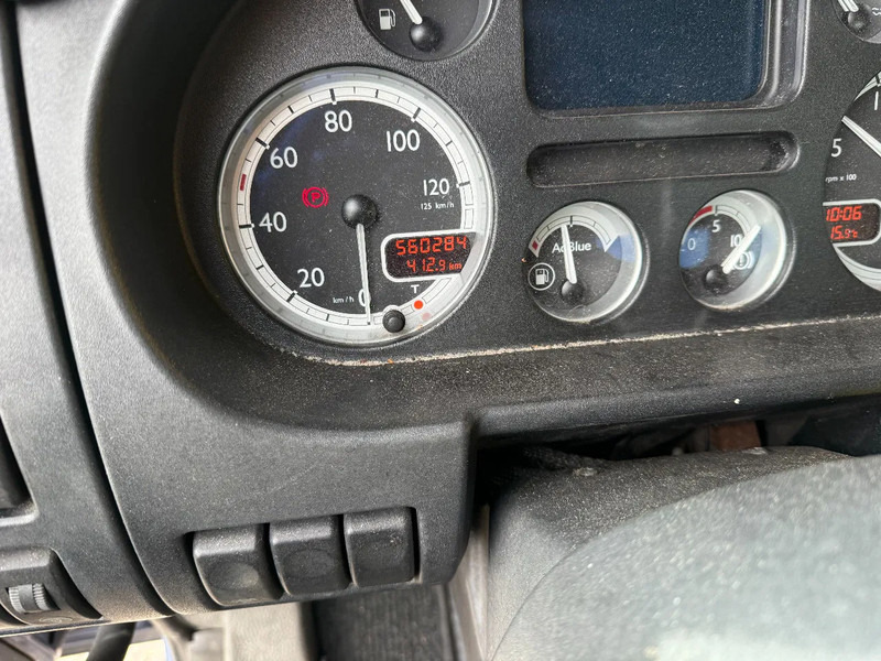 Camión chasis DAF CF 85 CF85-360 6X2 FAN 3 X IN STOCK TOP CONDITION NL TRUCKS: foto 14