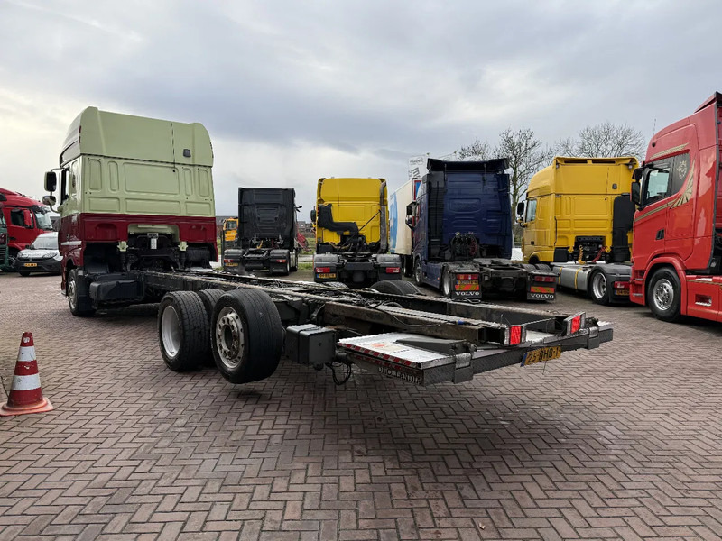 DAF XF 460 XF460 6X2 SCC EURO6 CHASSIS - HOLLAND TRUCK - SMART TACHO -TOP CONDITION!!!! - Camión chasis: foto 3 DAF XF 460 XF460 6X2 SCC EURO6 CHASSIS - HOLLAND TRUCK - SMART TACHO -TOP CONDITION!!!! - Camión chasis: foto 3