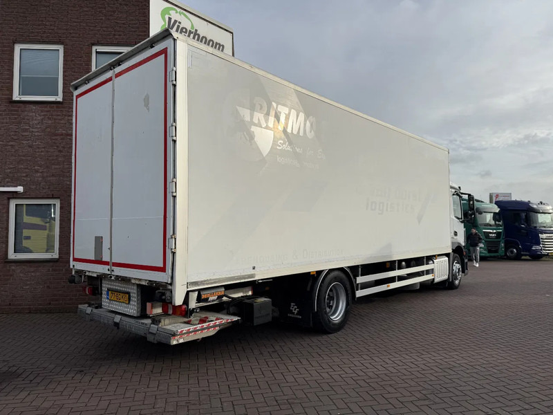 Mercedes-Benz Antos Antos 1824L mit 8.5m Isokoffer / 1.500kg Ladebordwand / Euro6 / Holland Truck - Camión caja cerrada: foto 4 Mercedes-Benz Antos Antos 1824L mit 8.5m Isokoffer / 1.500kg Ladebordwand / Euro6 / Holland Truck - Camión caja cerrada: foto 4