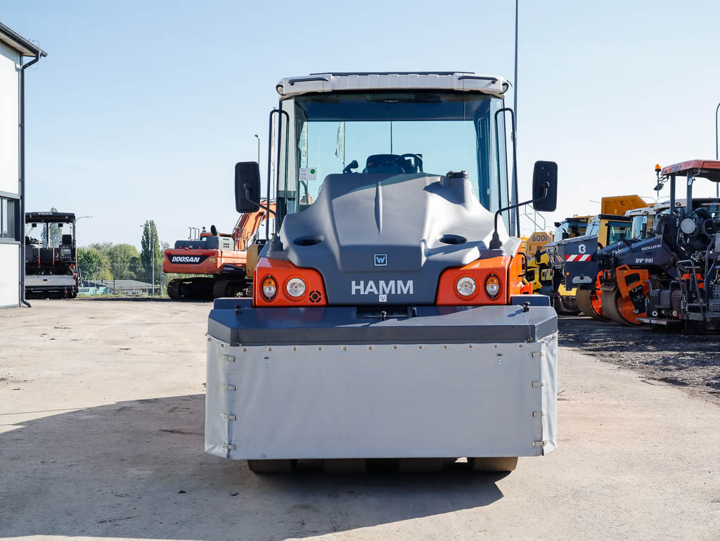 HAMM HP 280i - Rodillo de neumáticos: foto 3 HAMM HP 280i - Rodillo de neumáticos: foto 3
