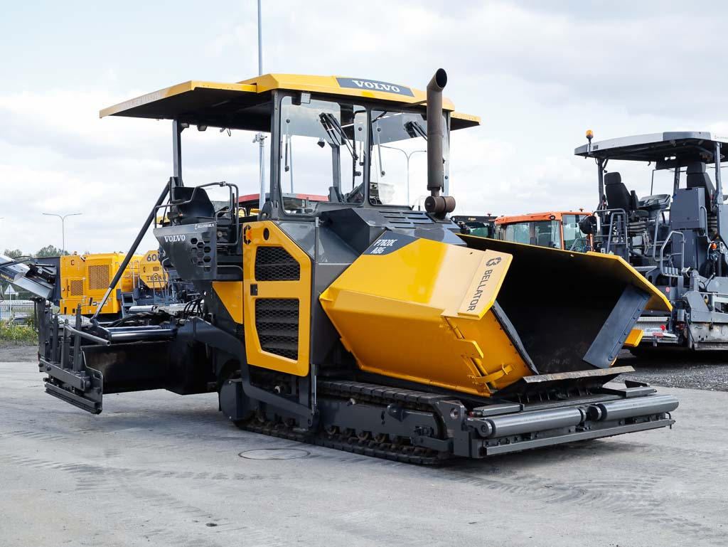 VOLVO ABG P7820C - Pavimentadora de asfalto: foto 4 VOLVO ABG P7820C - Pavimentadora de asfalto: foto 4