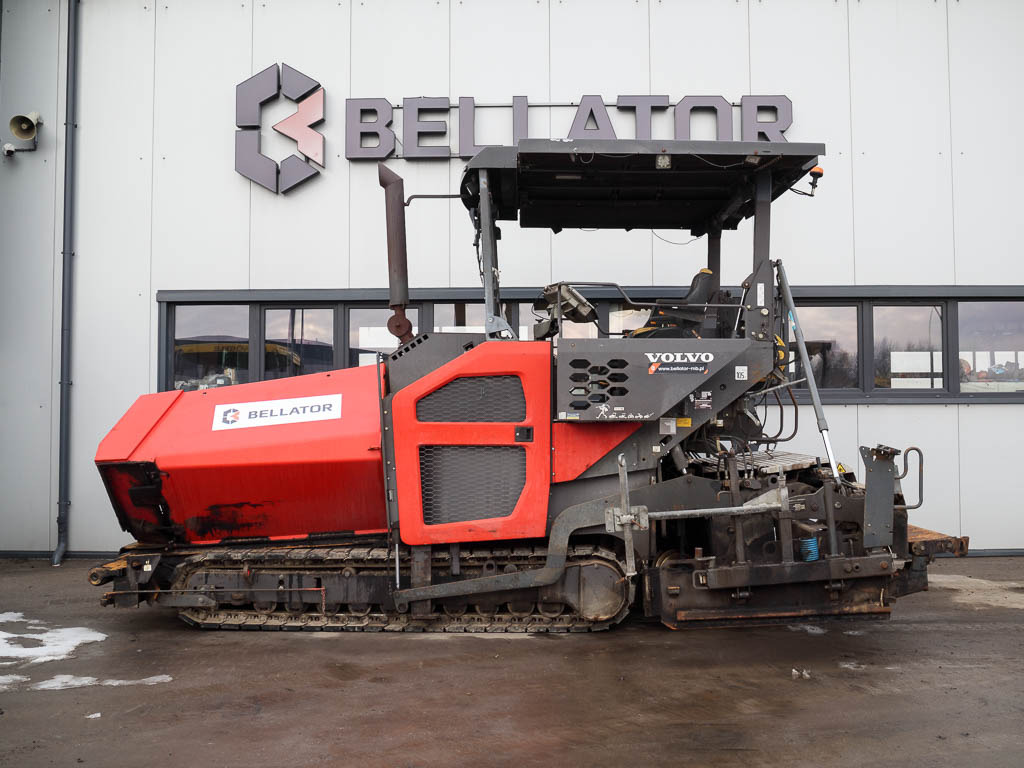 Volvo ABG P7820C - Pavimentadora de asfalto: foto 1 Volvo ABG P7820C - Pavimentadora de asfalto: foto 1