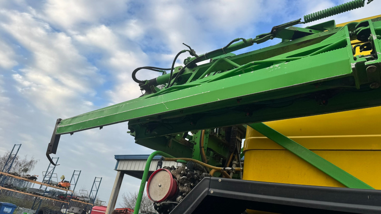 Dammann DT 2500 H 6000l 30 m - Pulverizador autopropulsado: foto 3 Dammann DT 2500 H 6000l 30 m - Pulverizador autopropulsado: foto 3