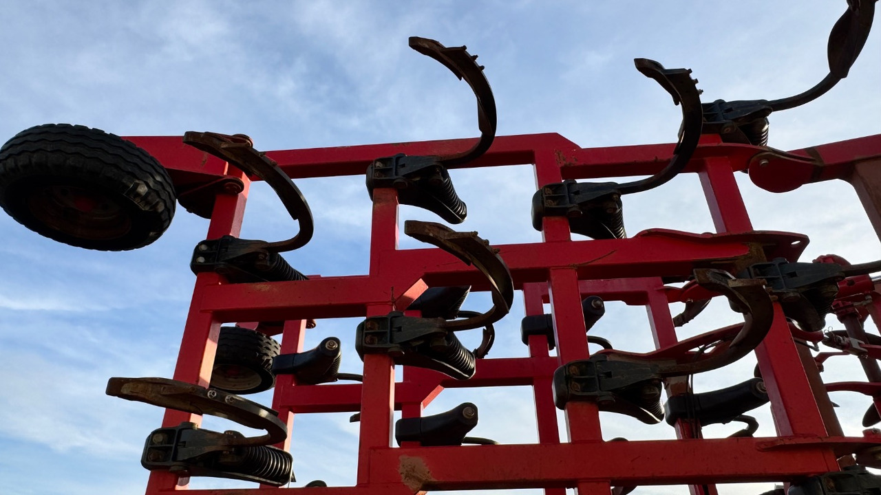 Horsch Tiger 8AS Reifenpacker TopRing - Cultivador: foto 5 Horsch Tiger 8AS Reifenpacker TopRing - Cultivador: foto 5