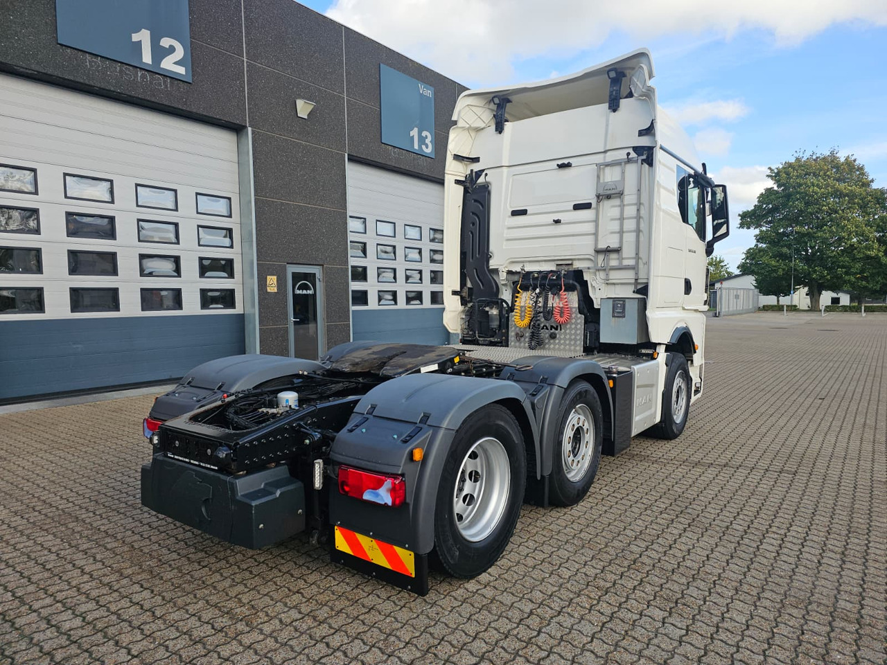 MAN TGX 26.510 hydraulik - Cabeza tractora: foto 3 MAN TGX 26.510 hydraulik - Cabeza tractora: foto 3