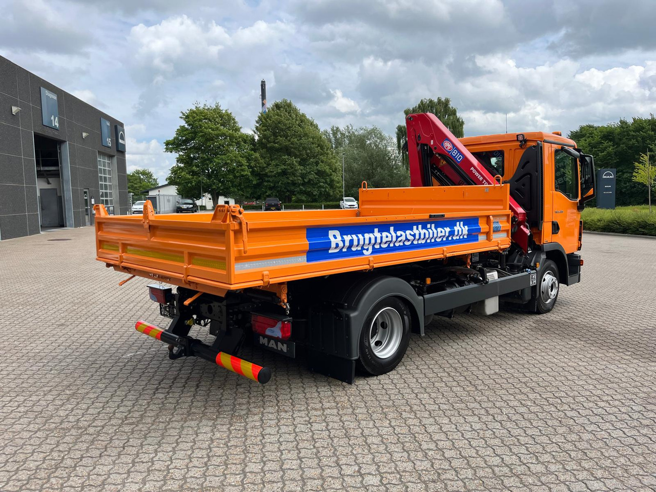 MAN TGL 8.220 - Camión volquete, Camión grúa: foto 4 MAN TGL 8.220 - Camión volquete, Camión grúa: foto 4