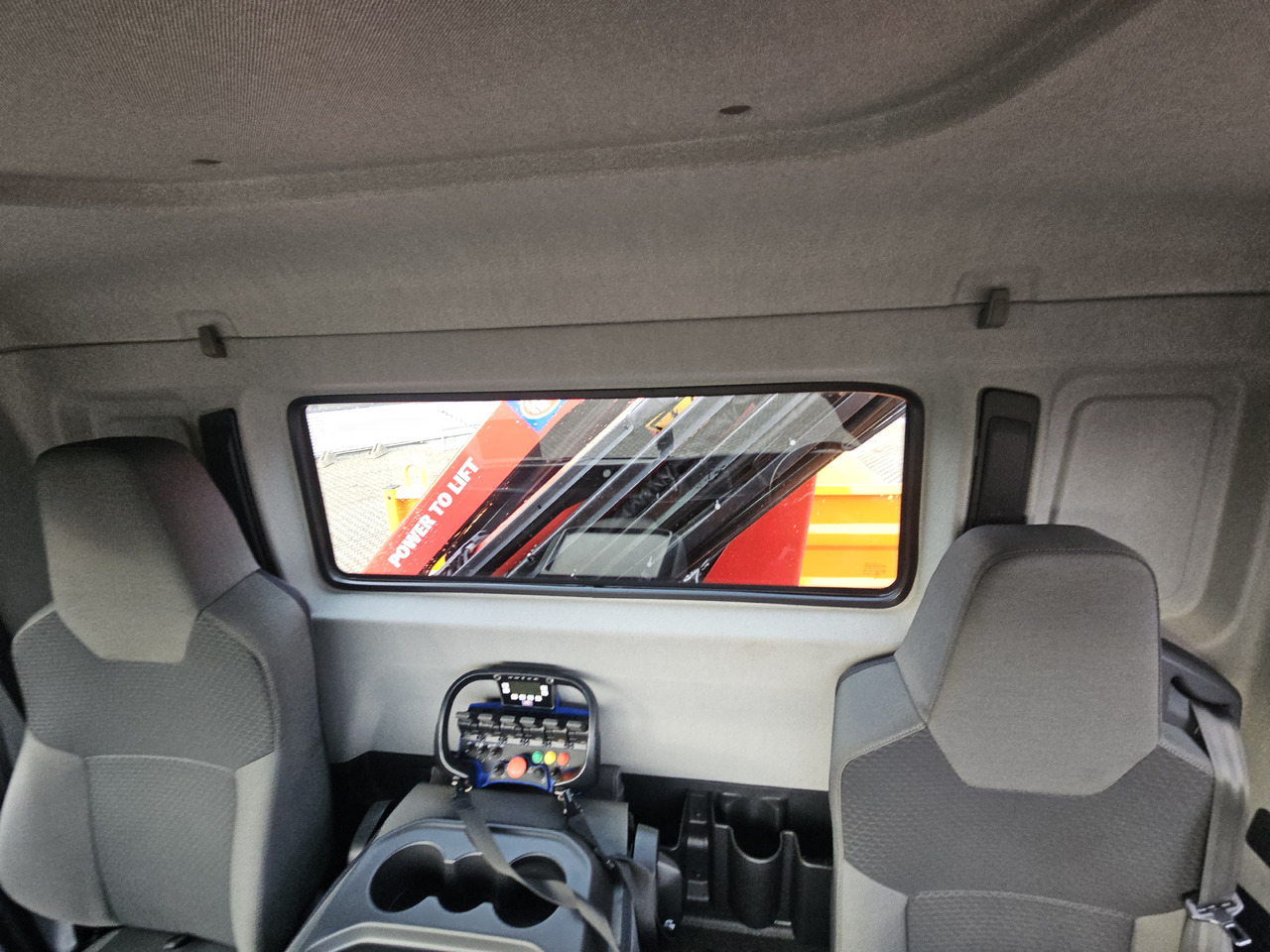 Camión volquete, Camión grúa MAN TGL 8.220: foto 18 Camión volquete, Camión grúa MAN TGL 8.220: foto 18