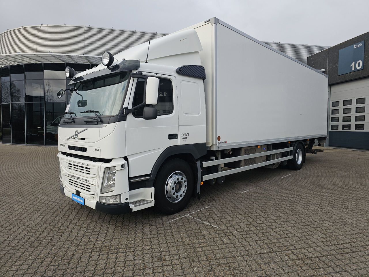 Volvo FM330 - Camión frigorífico: foto 1 Volvo FM330 - Camión frigorífico: foto 1