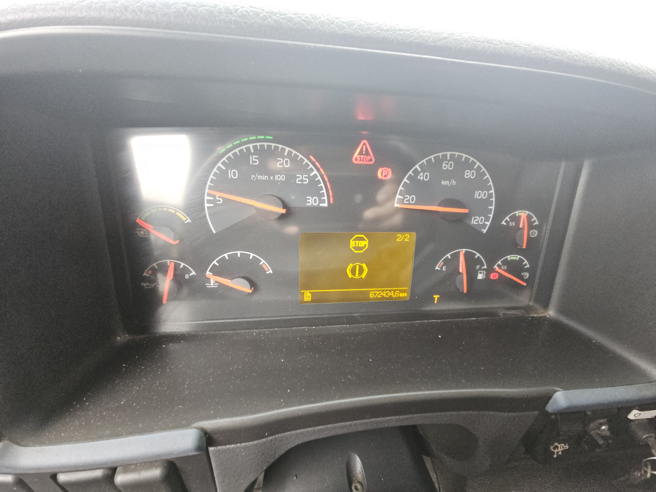 Camión de basura Volvo FM9 6x2: foto 21