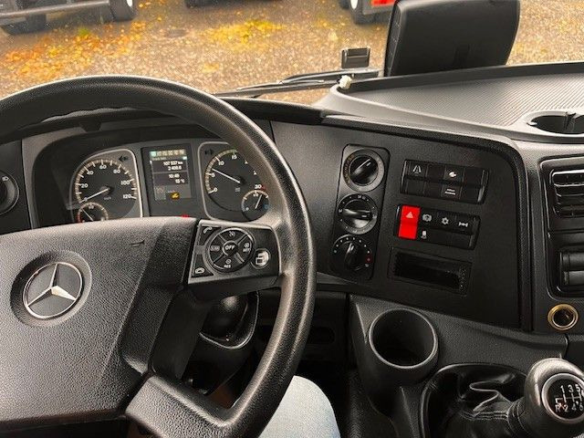 Leasing de  Mercedes-Benz Atego 818 mit Ladekran Mercedes-Benz Atego 818 mit Ladekran: foto 22 Leasing de  Mercedes-Benz Atego 818 mit Ladekran Mercedes-Benz Atego 818 mit Ladekran: foto 22