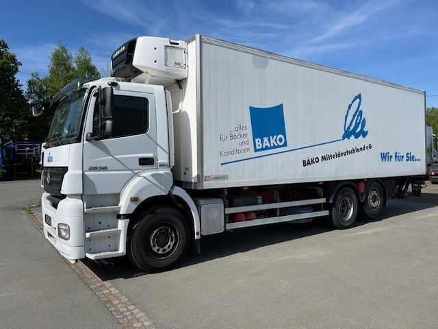 Mercedes-Benz Axor MB 2536 Kühlfahrzeug Bitemp LBW - Camión frigorífico: foto 4 Mercedes-Benz Axor MB 2536 Kühlfahrzeug Bitemp LBW - Camión frigorífico: foto 4