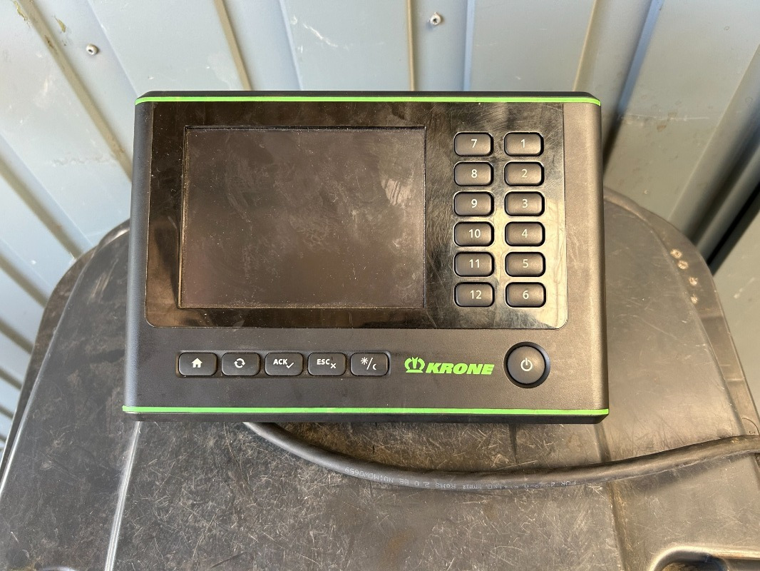 Krone GX 440 - Remolque agrícola: foto 2 Krone GX 440 - Remolque agrícola: foto 2