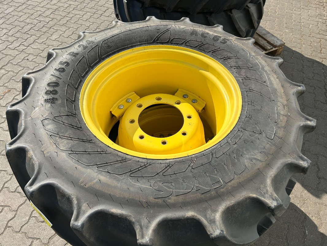 Neumático para Maquinaria agrícola nuevo Mitas Kompletträder 540/65R38 480/65R24: foto 7 Neumático para Maquinaria agrícola nuevo Mitas Kompletträder 540/65R38 480/65R24: foto 7
