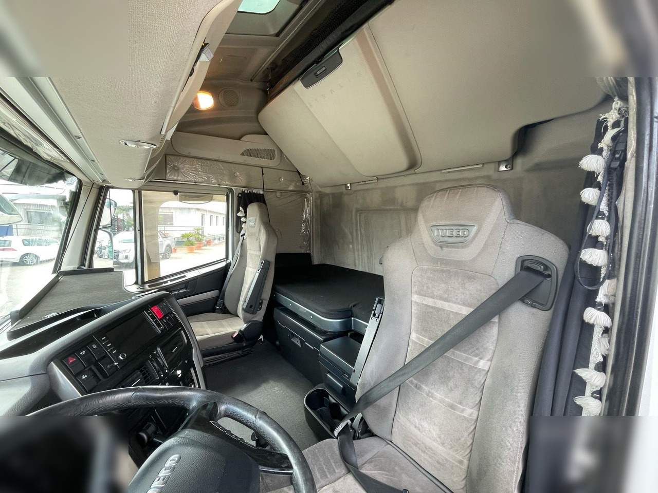 Cabeza tractora IVECO STRALIS 500: foto 8
